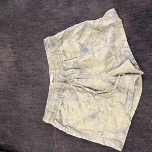 Green patterned C&C California shorts